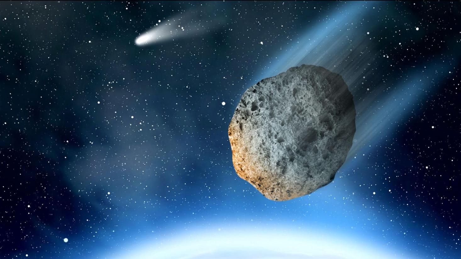 What are the Most Famous Comets in History and What Makes Them Notable?